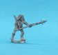 DI302B Wood Elf Spearbearer thrusting